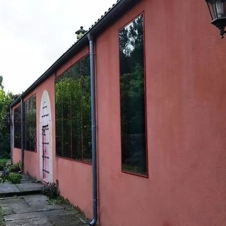 Hotel Fuer 9 Personen Und 1 Kind In Lapido, Galicien Binnenland Von Galicien Ortono