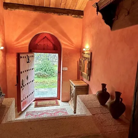 Fuer 9 Personen Und 1 Kind In Lapido, Galicien Binnenland Von Galicien Hotel *